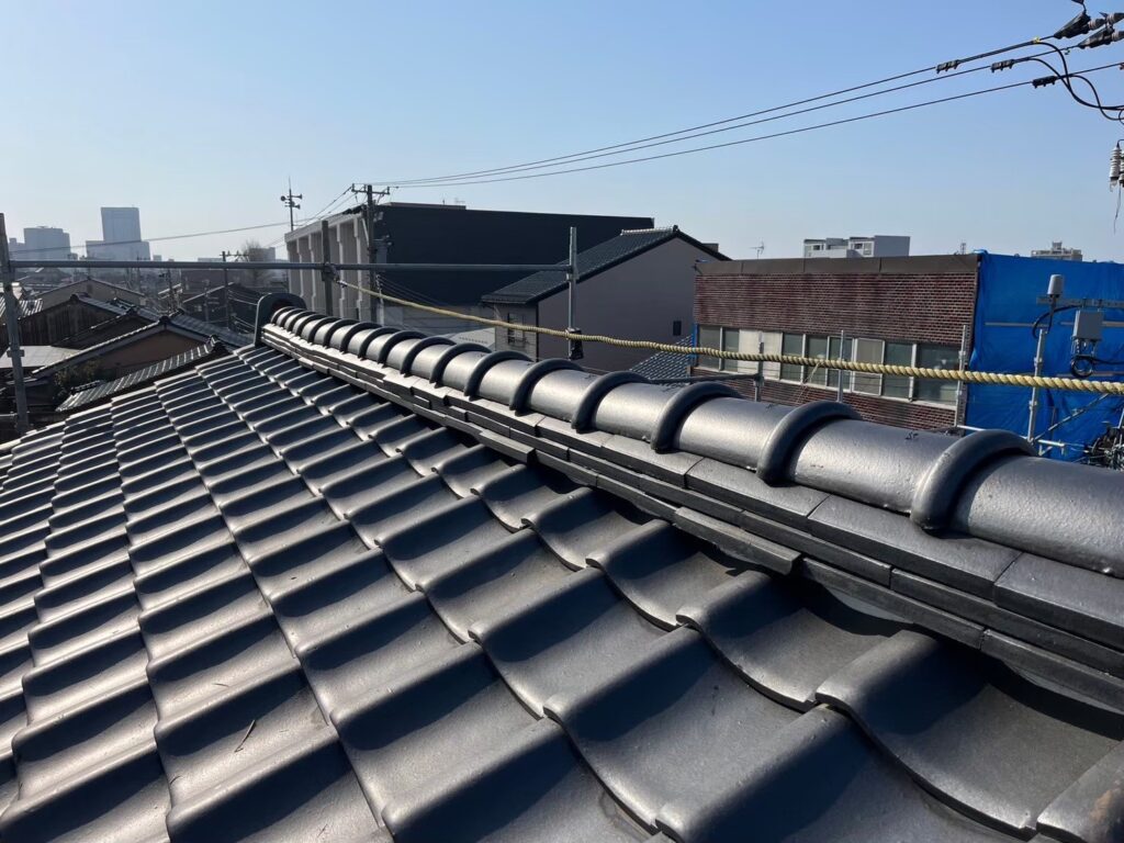 瓦屋根葺き直し工事